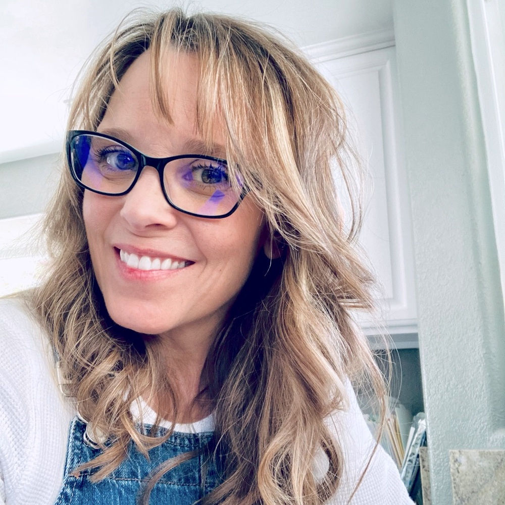 Meet your Posher, Suzanne